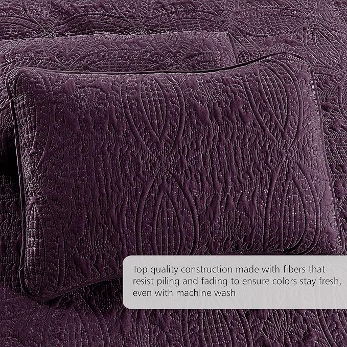 Quilt Set Full/Queen Size Purple - Oversized Bedspread - Soft Microfiber Lightweight Coverlet for All Season - 3 Piece Includes 1 Quilt and 2 Shams, Geometric Pattern
