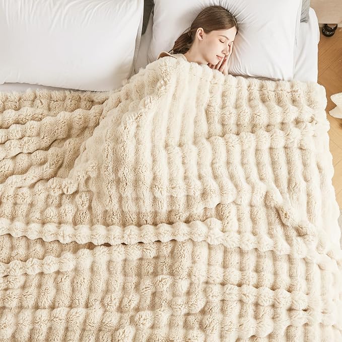 50x60 Inches Ultra-Soft Fuzzy Faux Fur Plush Throw Blanket - Thick, Warm Sherpa for Couch, Sofa, Bedroom, Camping - Decorative Blanket for Cozy Warmth, Bubble Khaki