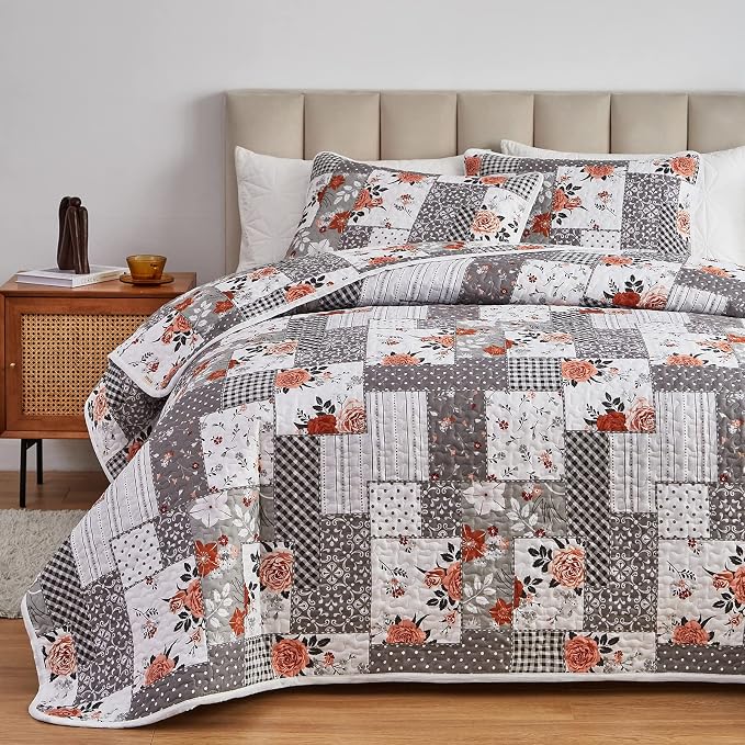 Patchwork Quilt Set Full/Queen Size, 3 Pieces Grey Floral Plaid Summer Bedspread Coverlet Set, Soft Microfiber Reversible Lightweight Bed Cover for All Season (90" x 90", 1 Quilt+ 2 Pillow Shams)