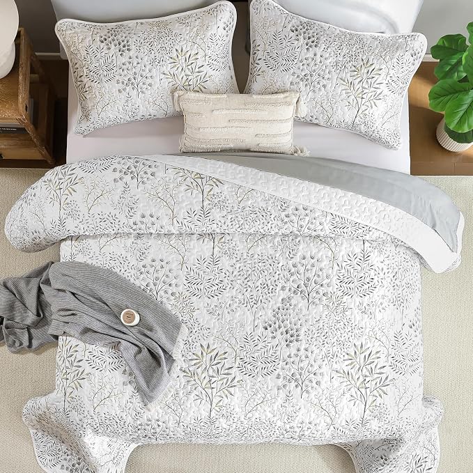 WONGS BEDDING Floral Quilt Set King Size, 3 Pcs White Bedspread Coverlet | Botanical Print Quilt Set for Spring Summer, Lightweight Microfiber Farmhouse Quilted Bed Cover for Guest Room 110"×90"