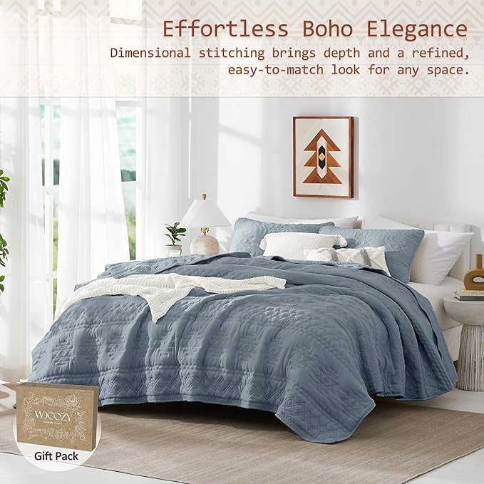 WDCOZY Boho Blue Grey Quilts Queen Size Bedding Sets with 2 Pillow Shams, Farmhouse Lightweight Soft Bedspread Coverlet for All Season, 3 Pieces, 90x90 inches
