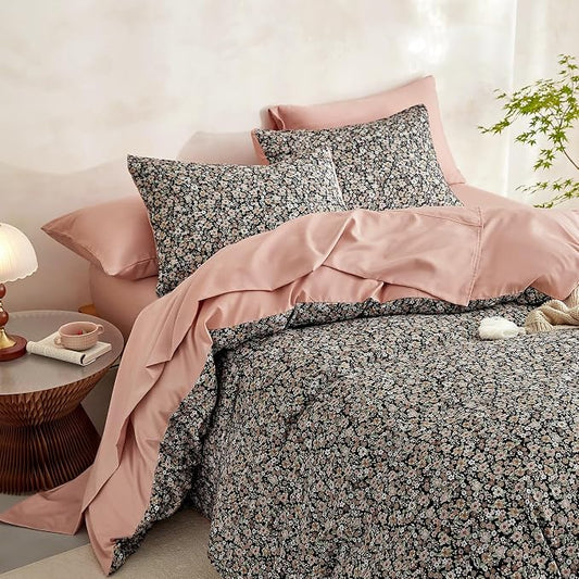Wake In Cloud - Floral Duvet Cover Set, Cute Vintage Flower Cottagecore Aesthetic for Women Teen Girls, Soft Lightweight Bedding, 3-Piece, Black, Queen Size