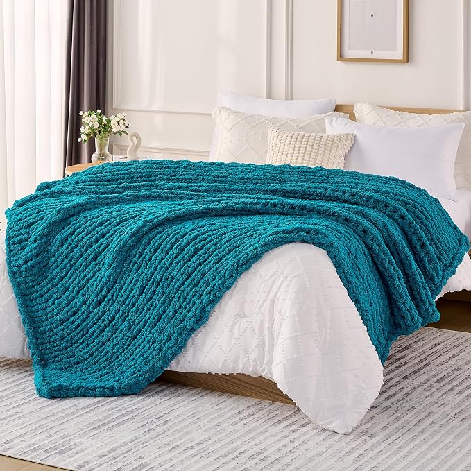 L'AGRATY Chunky Knit Throw Blanket for Couch, 50'' x 60'' Knit Throw, Teal | Handmade Chenille Crochet Blanket for Sofa Bed, Thick Cable Knitted Blankets for Room Home Decor, Birthday Gift for Women Mom
