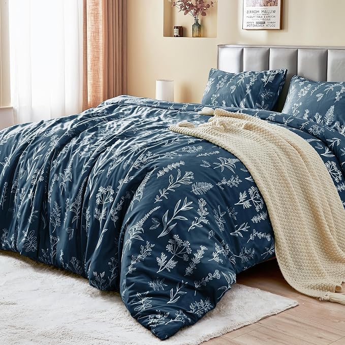 MUXHOMO Duvet Cover Twin/Twin XL Size Set, Reversible Floral Navy Duvet Cover with Zipper Closure, 2 Pieces Botanical Patterns Soft Microfiber Bedding Set with 4 Ties (68"x90", 1 Pillow Case)
