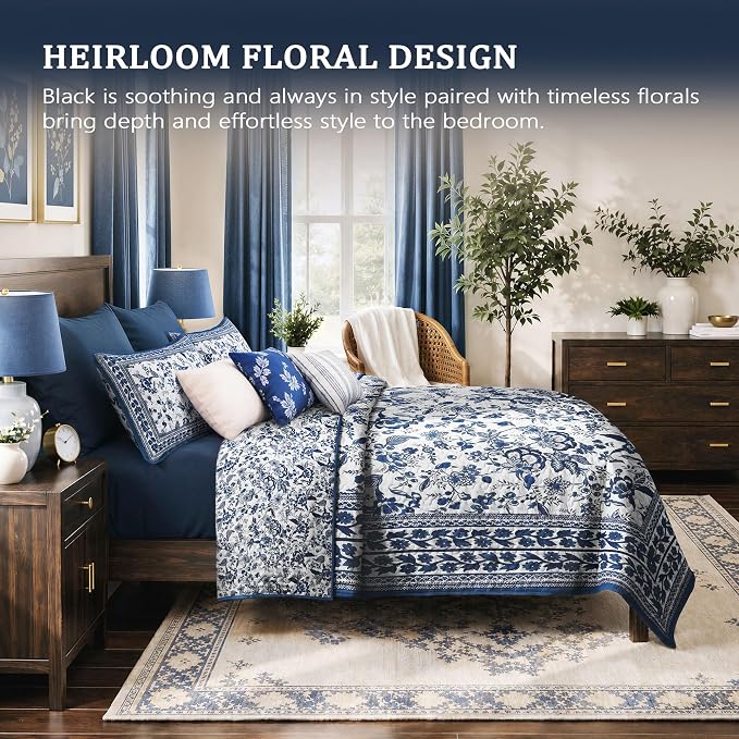 FLYMME Blue and White Vintage Floral Quilt Set King/Cal King Size, 3-Piece Classic Reversible Bedspread Coverlet with 2 Pillow Shams, Lightweight Botanical Bedding Set for All Season