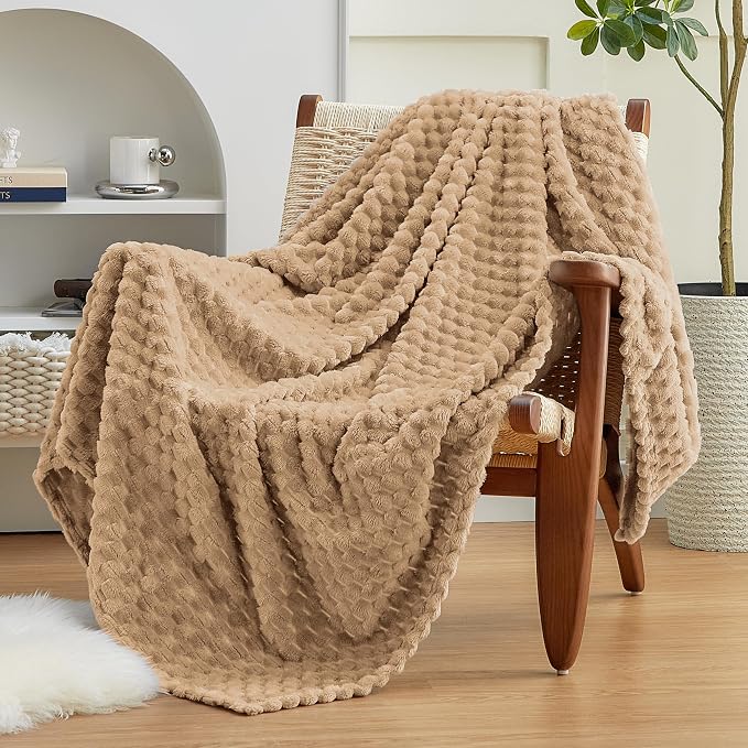 EXQ Home Gentle Soft Fleece Throw XL Blanket 50"x70" Turtle Shell Brown | Cozy 3D Jacquard, Lightweight All-Season Warm, Soft Flannel, for Couch Bed, Gift for Women Mom