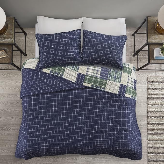 Madison Park Patchwork Farmhouse Green/Navy King Quilt Set, 3pc | Diamond Quilted, Reversible Coverlet Set, Plush Cotton Filled, Lightweight, Machine Washable, Easy Care, All-Season, Cozy