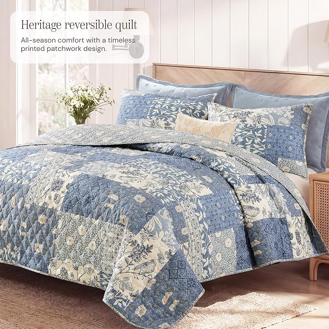 Oversized Queen Quilt Set-3 Pieces Soft Bedding Floral Patchwork Coverlet | All Seasons Quilts Queen Size for Bed, 1 Quilt (102" x 110") and 2 Shams (20" x 26"), Vintage Bedspread, Blue