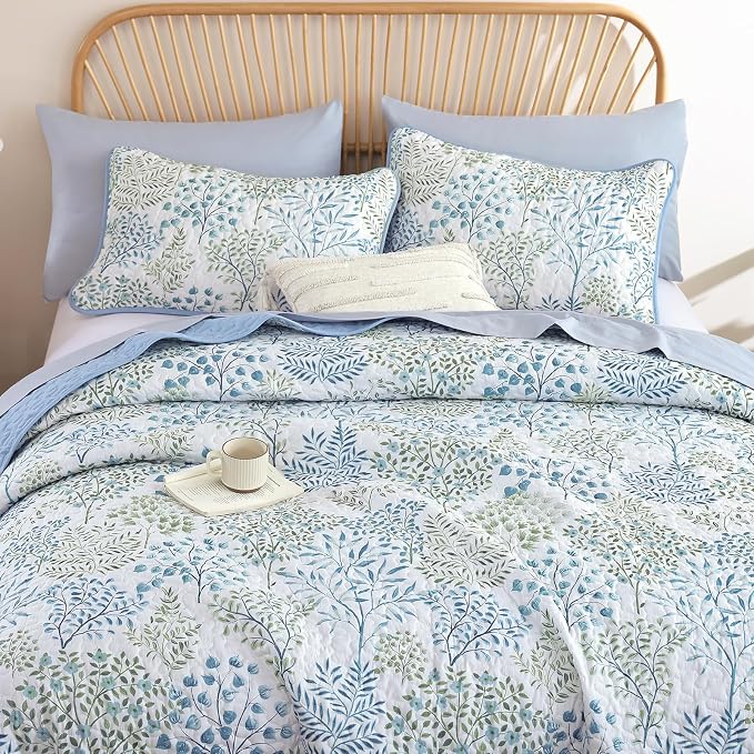WONGS BEDDINGKing Quilt Set, 3 Pcs Blue Green Floral Bedspread Coverlet | Botanical Print Quilt Set for Spring Summer, Lightweight Microfiber Farmhouse Quilted Bed Cover for Guest Room 110"×90"