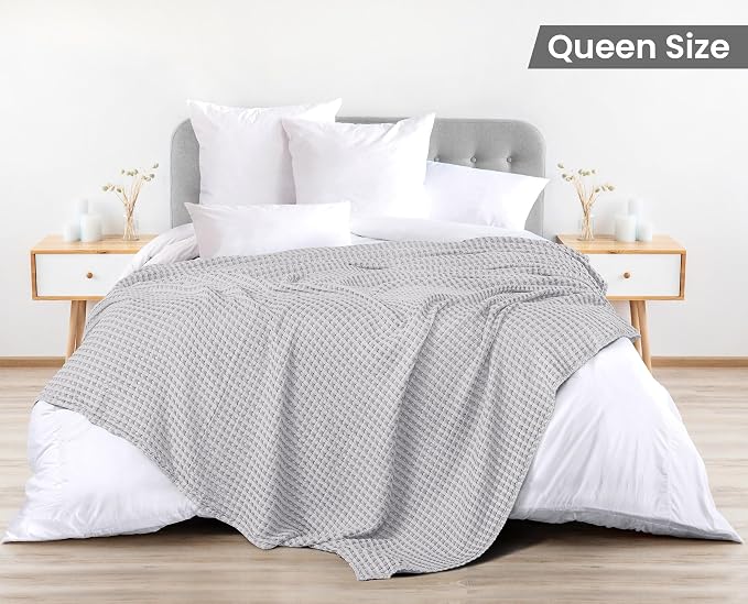 Utopia Bedding 100% Cotton Waffle Blanket Queen Size Silver, 90x90 Inch | Lightweight Breathable Cozy Summer Bed Blanket Home Decor Gift for Women and Men