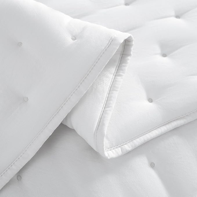 WDCOZY White Cloud King Size Quilt Set, Tan Lightweight Farmhouse Bedspread, Rustic Country Coverlet, Taupe Camel Soft Bedding, Thin Comforter for All Season - 3 Pieces, 104x90 inches