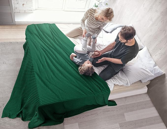 Utopia Bedding 100% Cotton Waffle Blanket Twin Forest Green, 90x72 Inch | Lightweight Breathable Cozy Summer Bed Blanket Home Decor Gift for Women and Men