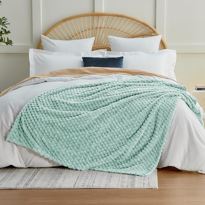 EXQ Home Gentle Soft Fleece Throw Blanket – Cozy Lightweight 3D Imitation Turtle Shell Jacquard Blanket for Couch Bed – All-Season Warm Fuzzy Flannel Blanket for Women Mom Her Gifts(60"x80",Aqua)