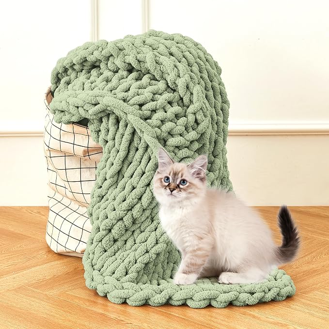 Chunky Knit Blanket Throw for Couch, 40"x50" Chunky Yarn Knitted Blankets | 100% Hand Knit Thick Chenille, Soft Breathable for Bed, Sofa, Home Decor, Cozy Gifts for Women Friends, Sage Green
