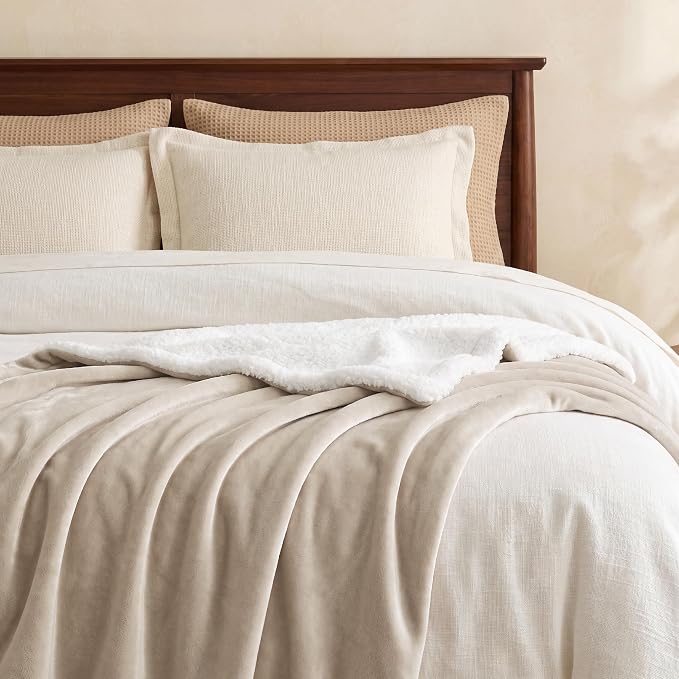 Bedsure GentleSoft Sherpa Fleece Blanket Queen Size for Bed, Non-Heated, Thick and Warm Throw for Women and Men, Soft Fuzzy Plush Queen Blanket for Winter, Beige, 90x90 Inches