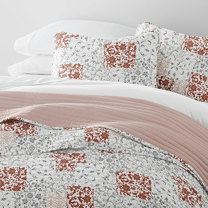 Merit Linens Soft Quilt Coverlet Bedding Set - Pattern/Solid Reversible - Twin/TwinXL Blush