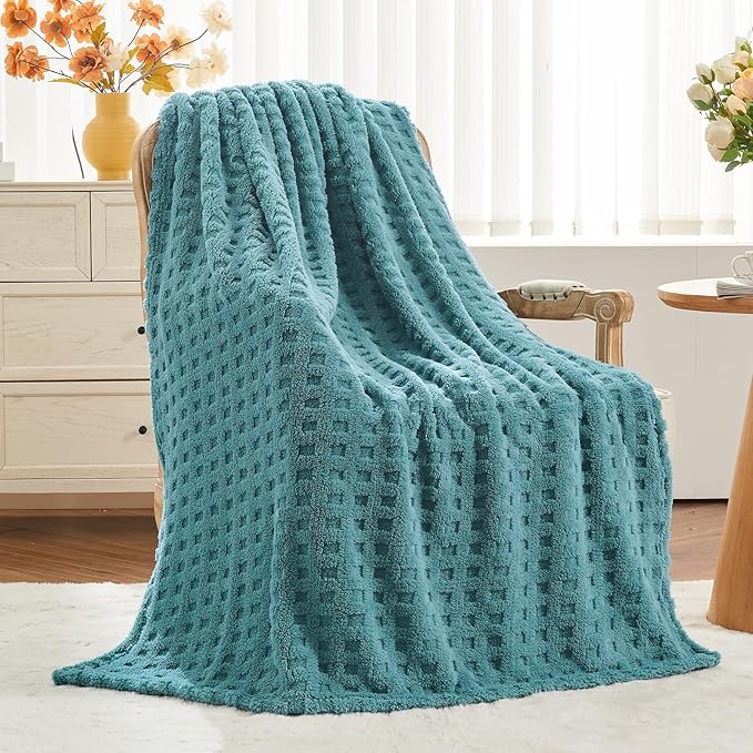 NEWCOSPLAY 3D Waffle Checkered Flannel Queen Blanket, Light Teal, 90"x90" | Super Soft Cute Lightweight Decorative Premium Silky Fleece Blanket for Couch Sofa Bed, Gift for Women Men, All Season Use