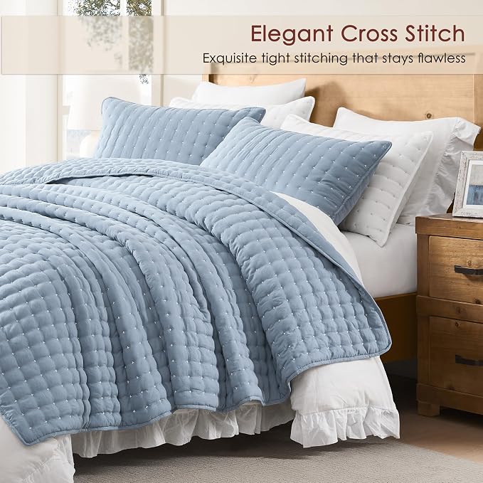 WDCOZY Queen Size Quilts Bedding Sets with 2 Pillow Shams, Lightweight Soft Bedspread Coverlet, Quilted Blanket Thin Comforter Bed Cover for All Season, 3 Pieces, 90x90 inches, Blue
