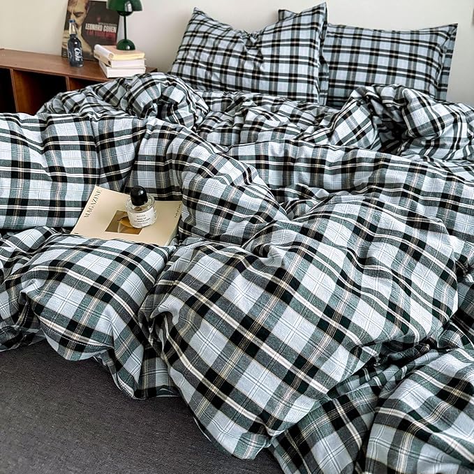 LifeTB Vintage Buffalo Plaid Comforter Set King, Modern Style Grey Black Grid Bed Comforter with 2 Pillowcases, 3 Pieces Soft Fluffy Checkered Pattern Comforter Farmhouse Gingham Plaid Bedding Set