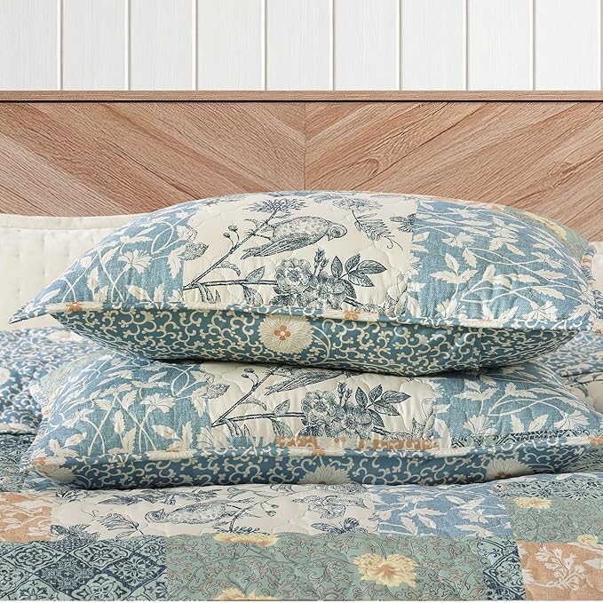 Oversized Queen Quilt Set-3 Pieces Soft Bedding Floral Patchwork Coverlet | All Seasons Quilts Queen Size for Bed, 1 Quilt (120" x 110") and 2 Shams (20" x 36"), Vintage Bedspread, Green