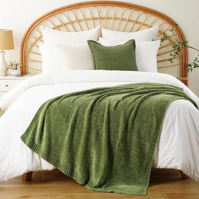 Green Chenille Throw Blanket for Couch, Soft Knit Throw Blanket 51"x67" | Shiny Chenille Blanket, Decorative Soft Moss Green Blankets for Bed Sofa Living Room