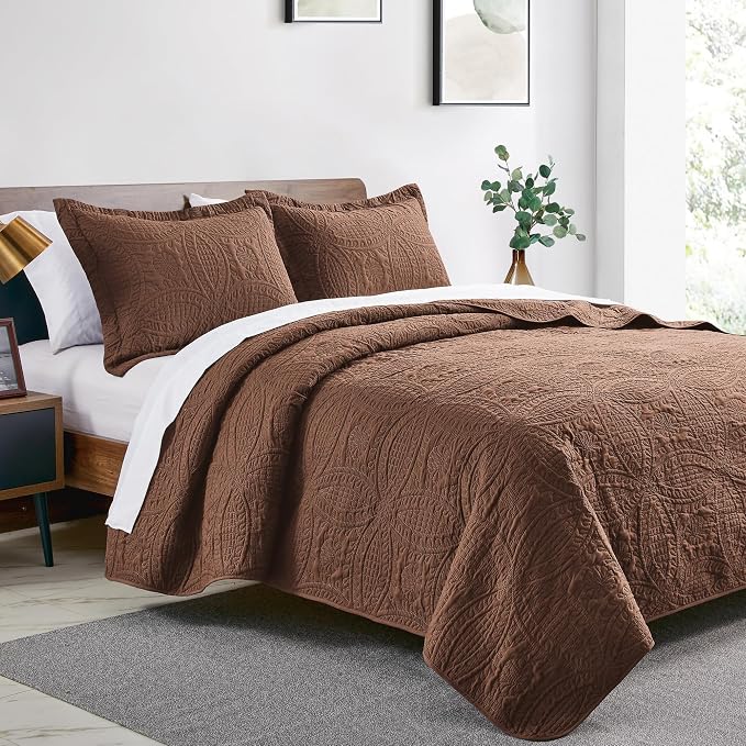 Love's cabin Twin Quilt Set Brown Bedspreads Bedding Set - Soft Bed Lightweight Bedspread Comforter - Modern Style Coin Pattern Coverlet for All Season - 2 Pieces (1 Quilt, 1 Pillow Sham)