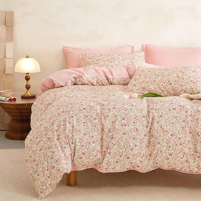 Wake In Cloud - Floral Duvet Cover Set, Cute Vintage Flower Cottagecore Aesthetic for Women Teen Girls, Soft Lightweight Bedding, 3-Piece, Cream Pink, Queen Size