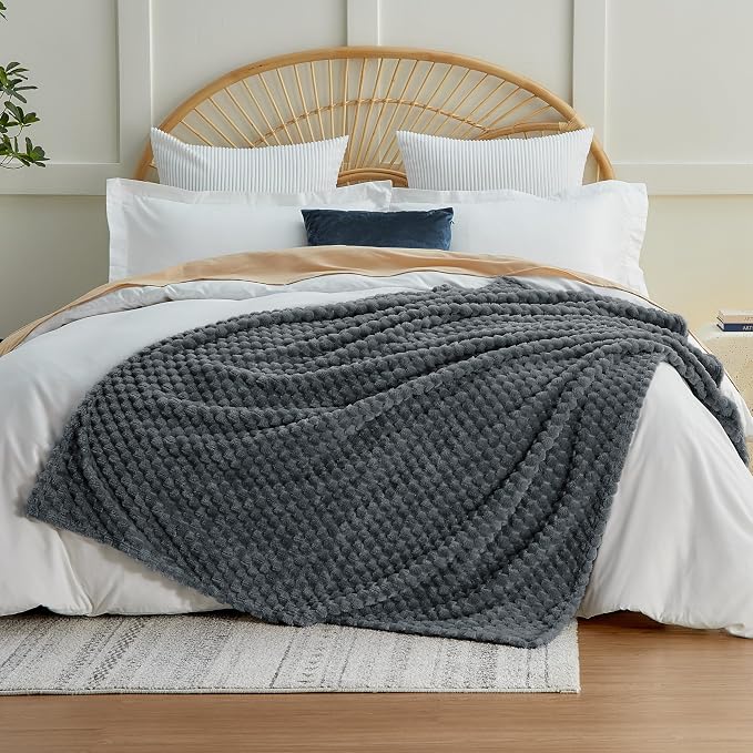 EXQ Home Gentle Soft Fleece Throw Blanket – Cozy Lightweight 3D Imitation Turtle Shell Jacquard Blanket for Couch Bed – All-Season Warm Fuzzy Flannel Blanket for Women Mom Gifts(60"x80",Charcoal Grey)
