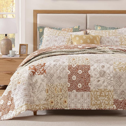 King Size Quilt Set-3 Pieces Soft King Bedspread Floral Patchwork Quilt | Lightweight Terracotta Quilt, Reversible Vintage Floral Bedding Set, All Seasons Bed Coverlet with 2 Pillow Shams, 106"x94"