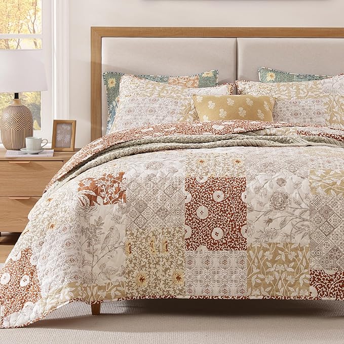 Twin Quilt Set-2 Pieces Soft Twin Bedspread Floral Patchwork Quilt | Lightweight Terracotta Quilt, Reversible Vintage Floral Bedding Set, All Season Bed Coverlet with 1 Pillow Sham, 66"x92"