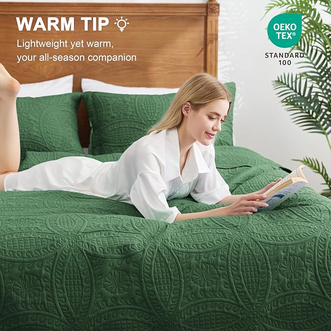 Love's cabin Quilts for Full Bed Dark Green Bedspreads Bedding Set - Lightweight Bedspread Comforter - Coin Pattern Bedding Coverlet for All Season - 3 Pieces (1 Quilt, 2 Pillow Shams)