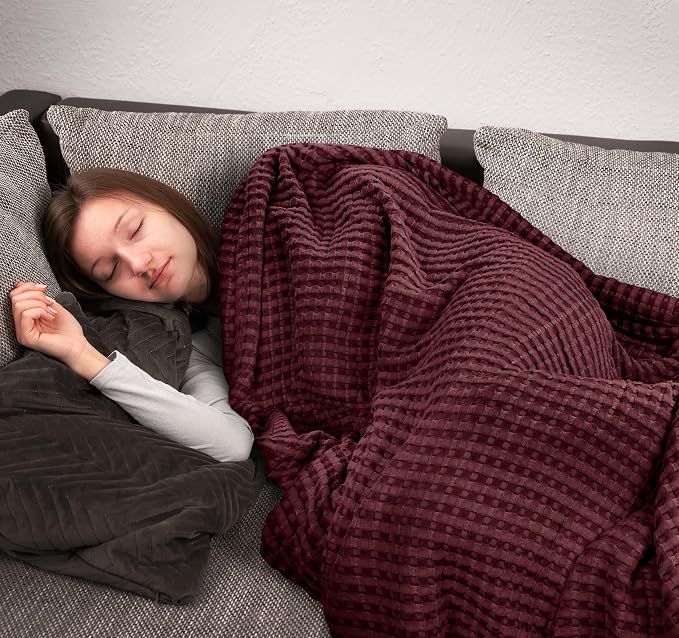 Utopia Bedding 100% Cotton Waffle Blanket Twin Size Burgundy, 90x72 Inch | Lightweight Breathable Cozy Summer Bed Blanket Home Decor Gift for Women and Men