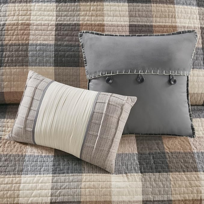 Madison Park Cabin Lifestyle Plaid Quilt Set, 6PC Full/Queen Coverlet | All Season, Luxurious Coverlet Bedspread Lightweight Bedding Layer, Shams, Decorative Pillow, Neutral