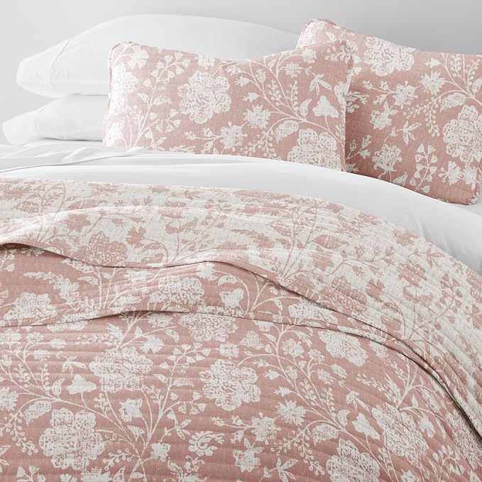 Merit Linens 3 Piece Quilt Set - Super Soft - Lightweight - All Season Quilted Coverlet - Floral Patterns - King/Cal-King Rose