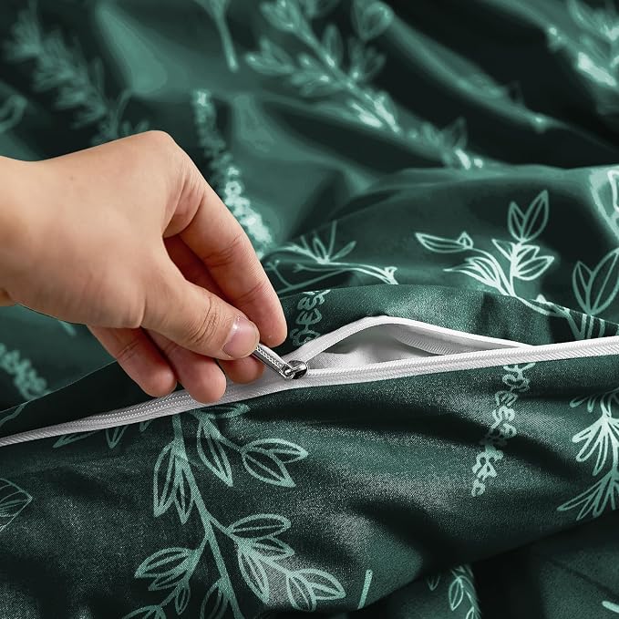 MUXHOMO Duvet Cover Twin/Twin XL Size Set, Reversible Floral Forest Green Duvet Cover with Zipper Closure, 2 Pieces Botanical Patterns Soft Microfiber Bedding Set with 4 Ties (68"x90", 1 Pillow Case)