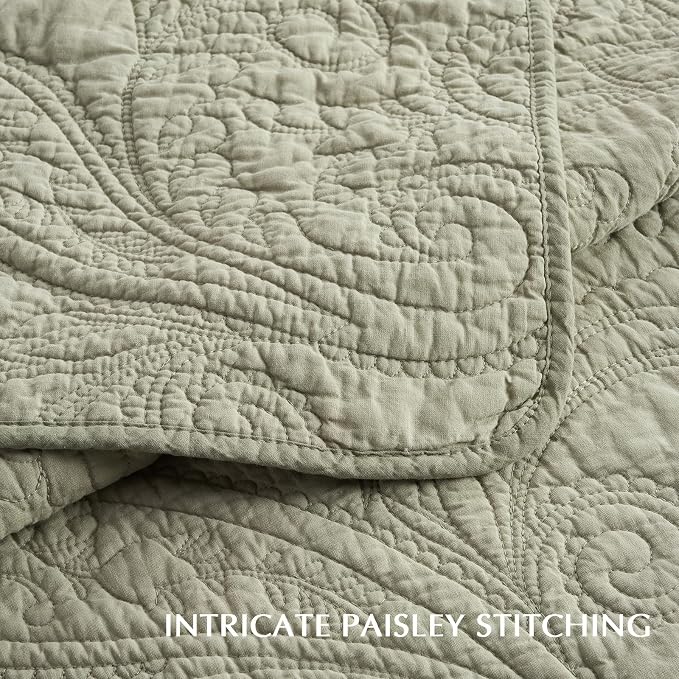 EVERGRACEHOME 100% Cotton Paisley Quilt Set, Queen Size, Light Sage Green | Prewashed for Softness, Year-Round Breathability, Gift-Ready Box, Matelasse-style Quilted Coverlet, 3 Piece Set with 2 Shams