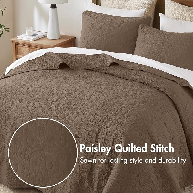 Madison Park Queen Quilt Bedding Set, Cottage-Inspired Damask, 3PC | All Season Quilted Coverlet, Classic Stitch Pattern Bedspread & Shams, Ultra Soft Microfiber Bedspread Set, Mocha