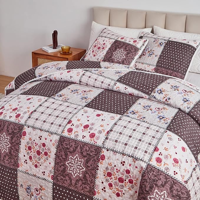 Patchwork Quilt Set Twin Size, 2 Pieces Brown White Floral Plaid Design Summer Bedspread Coverlet Set, Soft Microfiber Reversible Lightweight Bed Cover for Kids (68" x 86", 1 Quilt+ 1 Pillow Sham)