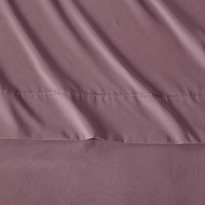 Amazon Basics Lightweight Polyester Microfiber 4-Piece Bed Sheet Set, Machine Washable, King, Rose, Solid