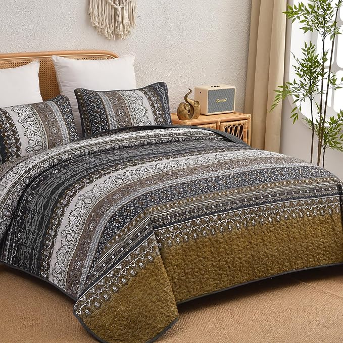 WONGS BEDDING Boho Quilt King Size,3 Pcs Bedspread Set, Brown | Colorful Bohemian Striped Printed Bedding for All Season, Lightweight Microfiber Coverlet Set with 2 Pillowcases(104"x90")