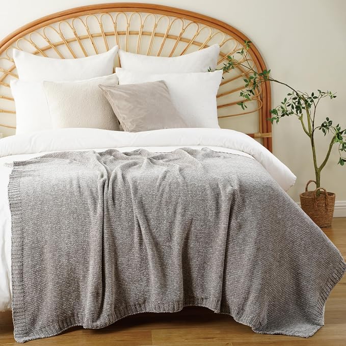 Chenille Throw Blanket for Couch Sofa, Light Grey Throw Blanket 51"x67" | Shiny Chenille Blanket, Soft Cozy Gray Knit Throw Blanket, Knitted Chenille Throw Blanket for Chair, Living Room, Home Decor