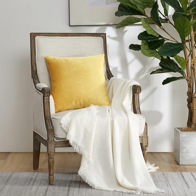 GIGIZAZA Decorative Throw Pillow Covers 18 x 18, Yellow Soft Pillow Covers Velvet,Set of 4 Decor Square Cushion Covers