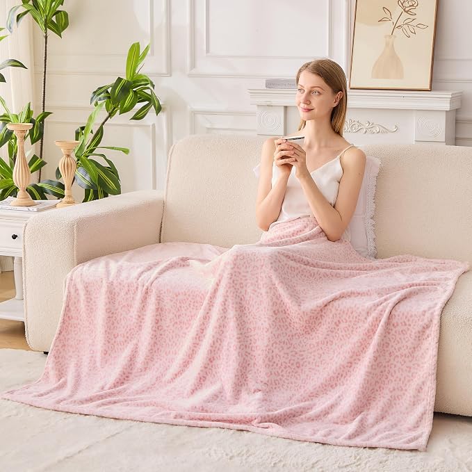 Edenleaf Leopard Print Blanket Fleece Throw for Bed Sofa Travel and Camping, Super Soft Cozy Fluffy Plush Cheetah Print Blanket for All Seasons 60"x80"(Light Pink)