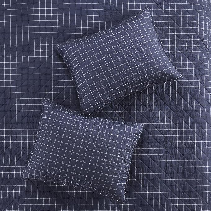Madison Park Patchwork Farmhouse Green/Navy Queen Quilt Set, 3pc | Diamond Quilted, Reversible Coverlet Set, Plush Cotton Filled, Lightweight, Machine Washable, Easy Care, All-Season, Cozy