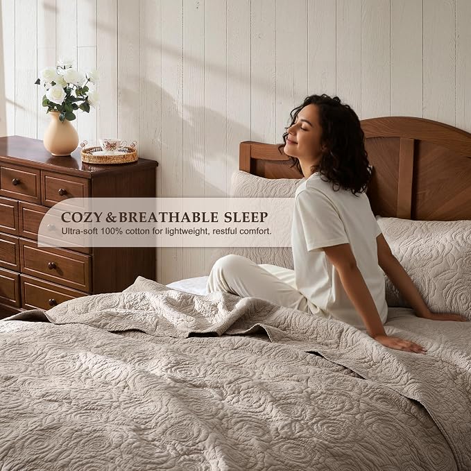 WDCOZY Dark Beige 100% Cotton Quilt Twin Size Bedding Sets with 1 Pillow Shams, Floral Rosette Lightweight Bedspread Soft Farmhouse Patterned Coverlet Quilted Comforter Bed Cover All Season, 2 Pieces