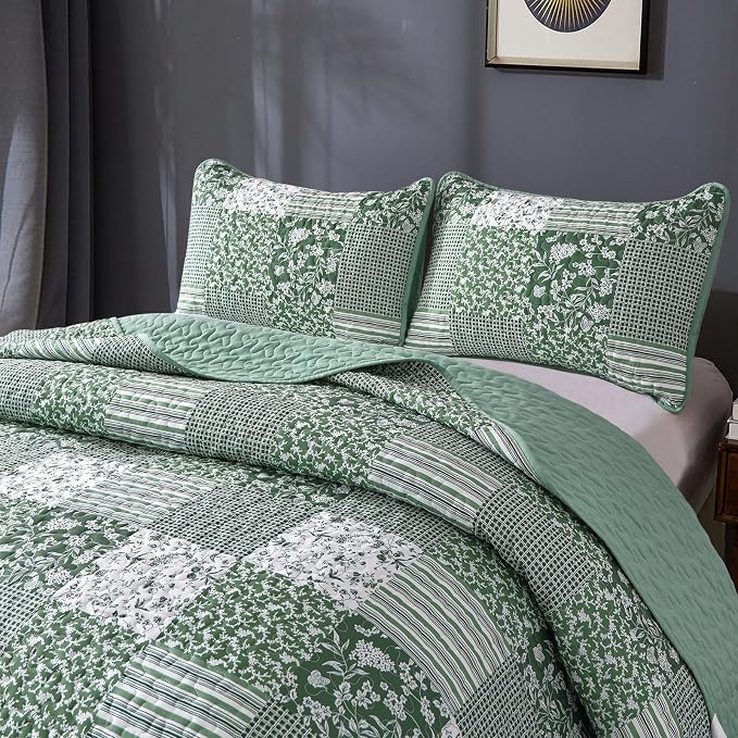 Mybedsoul Boho Quilts Queen Size, Patchwork Reversible Bedding Set, Green | Soft Lightweight Microfiber Coverlet Set, 3 Pieces Plaid Reversible Bedspread, Bed Sets for All Seasons 90"x96"