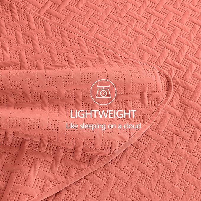 FLYMME Twin Quilt Set,Lightweight Coral Bedspreads,Basket Weave Pattern,Ultra Soft Microfiber Bedspread Bed Coverlet 2 Pieces for All-Seasons (1 Quilt,1 Shams)