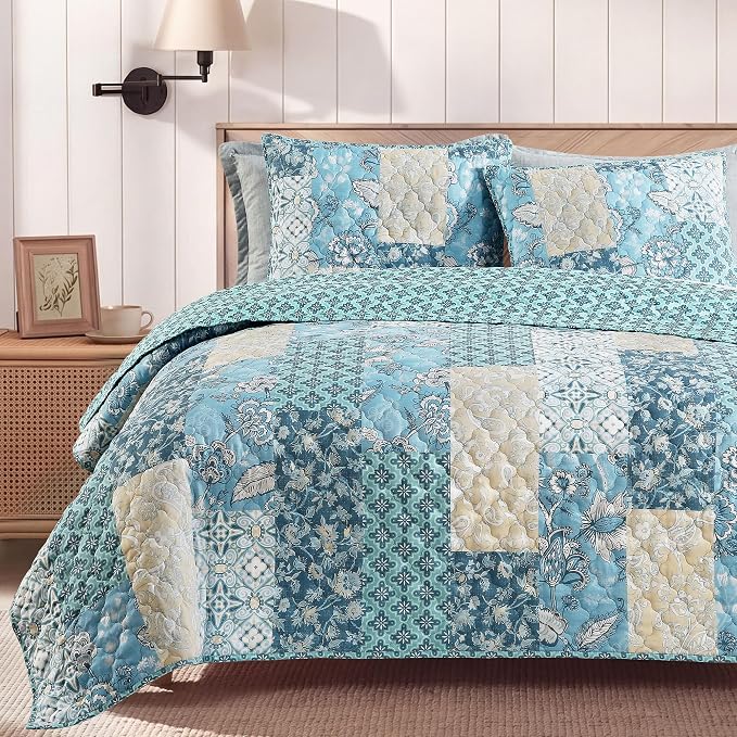 Queen Quilt Set-3 Pieces Soft Bedding Lightweight Floral Patchwork Coverlet | All Seasons Quilts Queen Size for Bed, 1 Quilt (90" x 94") and 2 Shams (20" x 26"), Vintage Bedspread, Blue Tile