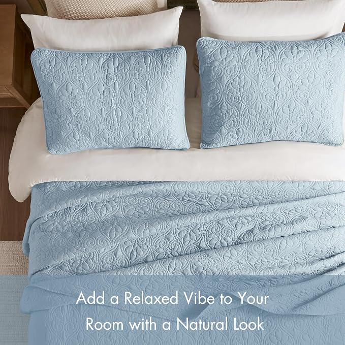Madison Park King Quilt Bedding Set, Cottage-Inspired Damask, 3PC | All Season Quilted Coverlet, Classic Stitch Pattern Bedspread & Shams, Ultra Soft Microfiber Bedspread Set, Blue