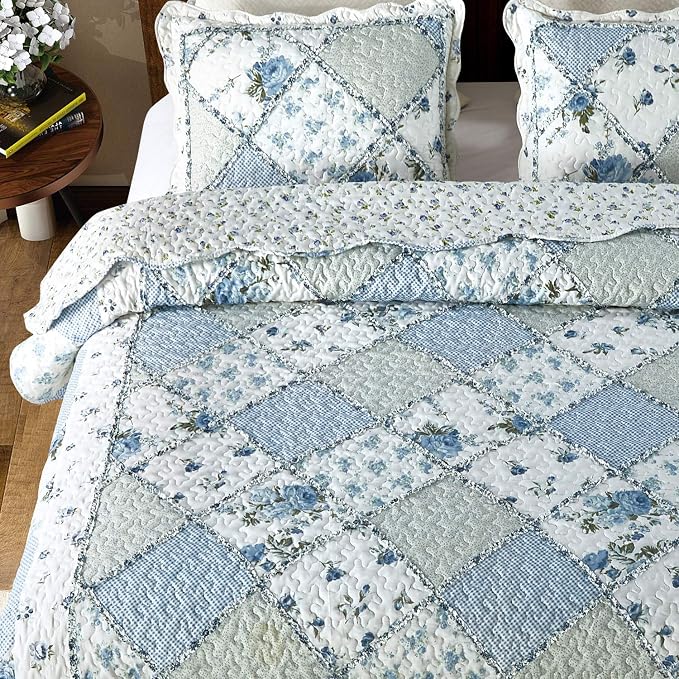 Oversized King Quilt Set Blue Floral Patchwork Alaska King Bedspreads Set | 3-Piece Alaskan King Size Bedding Set 132x120 Rversible Quilted Coverlet Lightweight Comforter Bed Cover with 2 Pillowcase